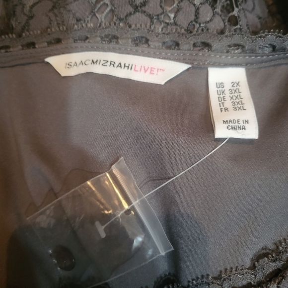 Isaac Mizrahi Live Lace Peplum Top Size 2X NWOT - Picture 3 of 6